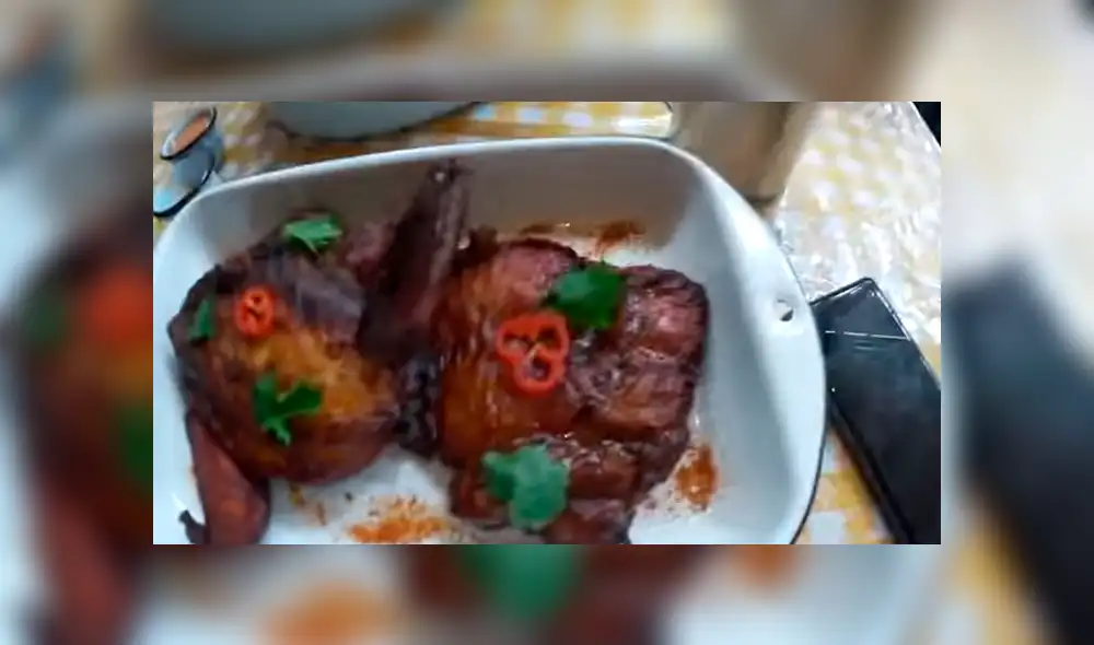 Desliza para ver cómo luce este platillo que dividió a YouTube. Foto: Captura.