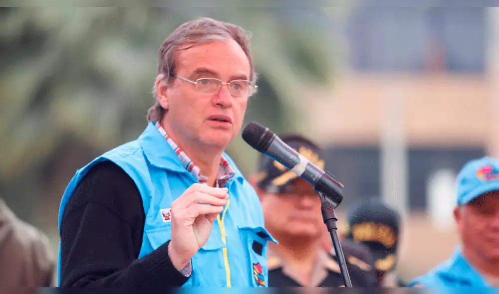 Carlos Basombrío: necesitamos firmeza para "terminar" con lo que queda de Sendero Luminoso Carlos Basombrío: necesitamos firmeza para "terminar" con lo que queda de Sendero Luminoso