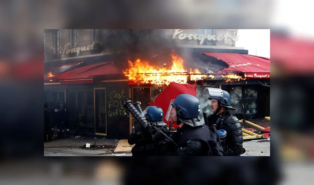 Francia: incendios en Campos Elíseos durante marcha de 'chalecos amarillos' [VIDEO]