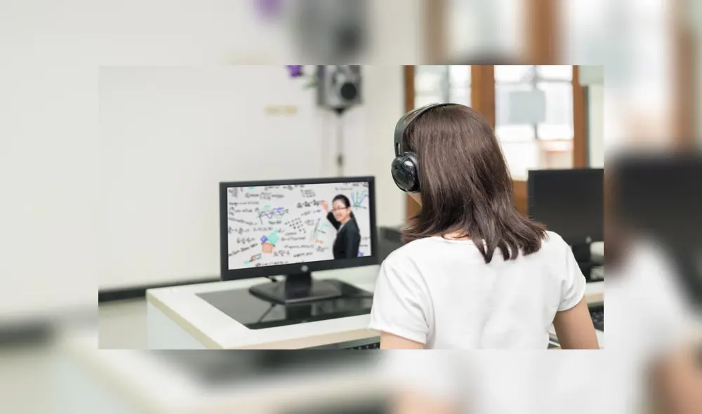 La UnADM brinda la facilidad de estudiar bajo horarios flexibles. (Foto: Twitter)