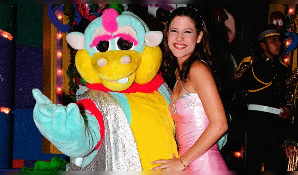 Productora afirma que renunció a "Karina y Timoteo" por ingreso de María Pía Copello