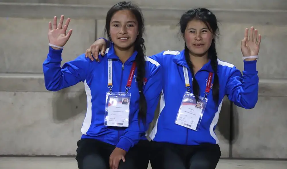 La etapa final de la XXVII edición de los Juegos Deportivos Escolares Nacionales se inauguraron en una ceremonia desarrollada en el Coliseo 'Manuel Bonilla' de Miraflores. La etapa final de la XXVII edición de los Juegos Deportivos Escolares Nacionales se inauguraron en una ceremonia desarrollada en el Coliseo 'Manuel Bonilla' de Miraflores.