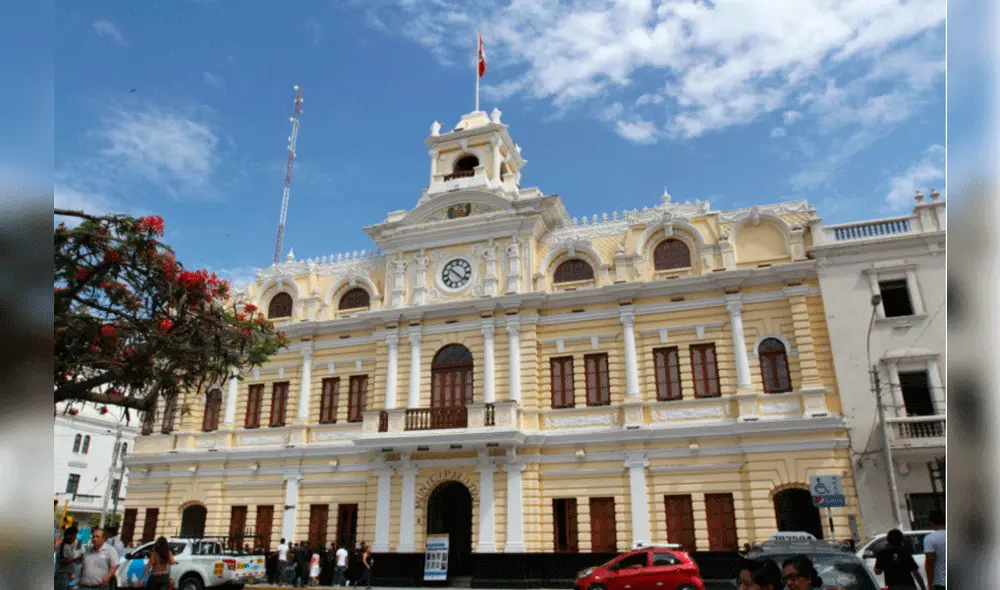 La Contraloría otorgó cinco días al alcalde Marcos Gasco para que informe sobre las acciones dispuestas. Foto: La República