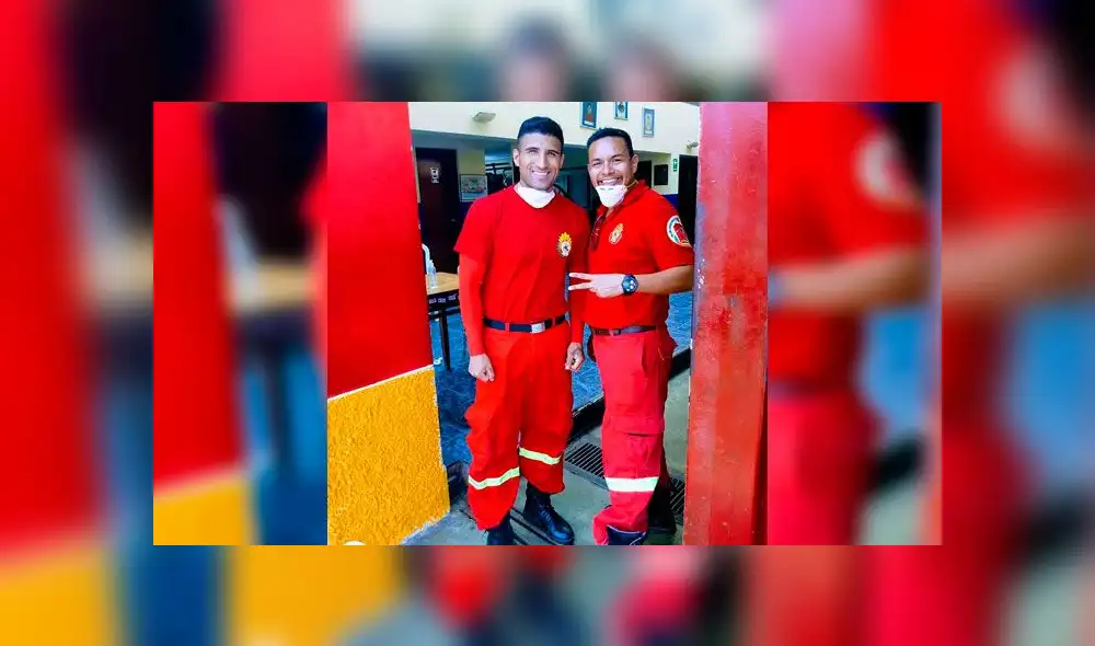 Jugador de Alianza Lima ayuda como bombero durante estado de emergencia [FOTOS] 
