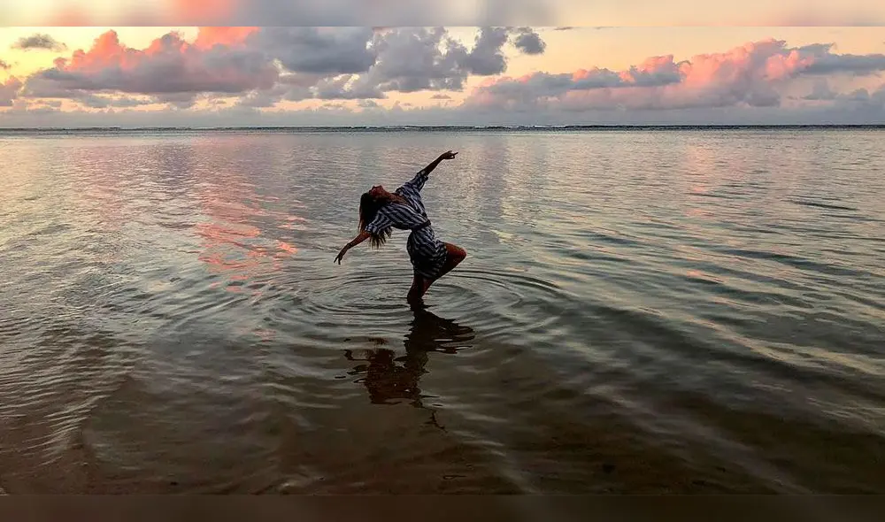 Stephanie Cayo sorprende al bailar canción de reggaetón de Bad Bunny [VIDEO]