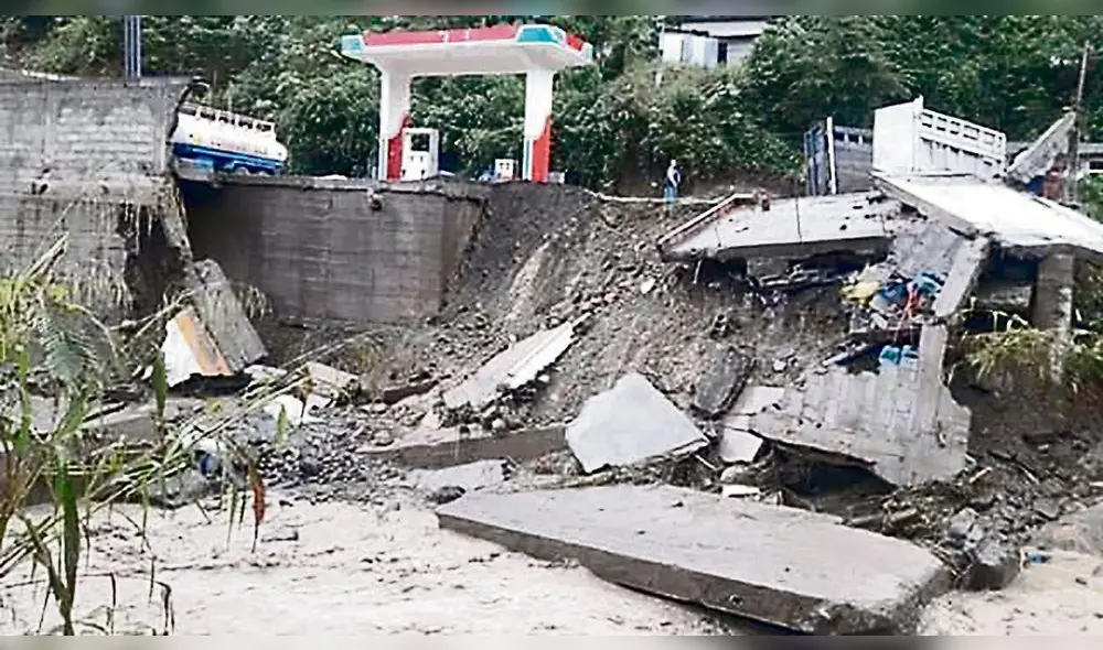 destruido. Parte de grifo fue destruida por lodo y piedras. destruido. Parte de grifo fue destruida por lodo y piedras.