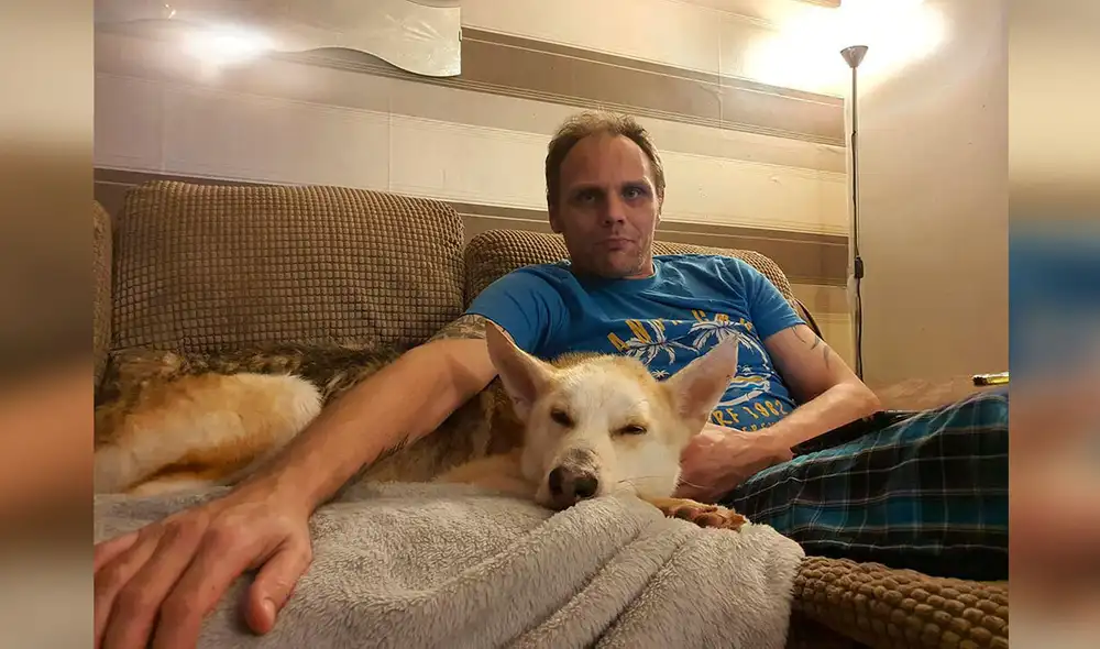 Desliza las imágenes para conocer la conmovedora historia un perro que se reunió con su familia después de 8 años. Foto: Facebook