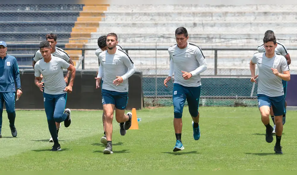 Kevin Quevedo causa revuelo tras publicación en Instagram.