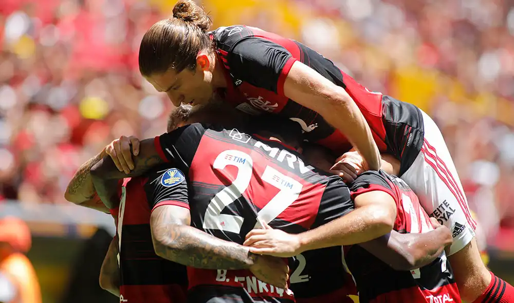 Flamengo obtuvo la primera Supercopa de Brasil en su historia. Foto: AFP. Flamengo obtuvo la primera Supercopa de Brasil en su historia. Foto: AFP.