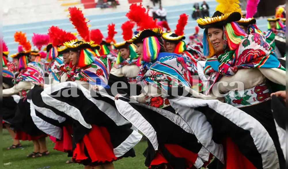 Este año 121 agrupaciones participarán en el concurso de danzas autóctonas.