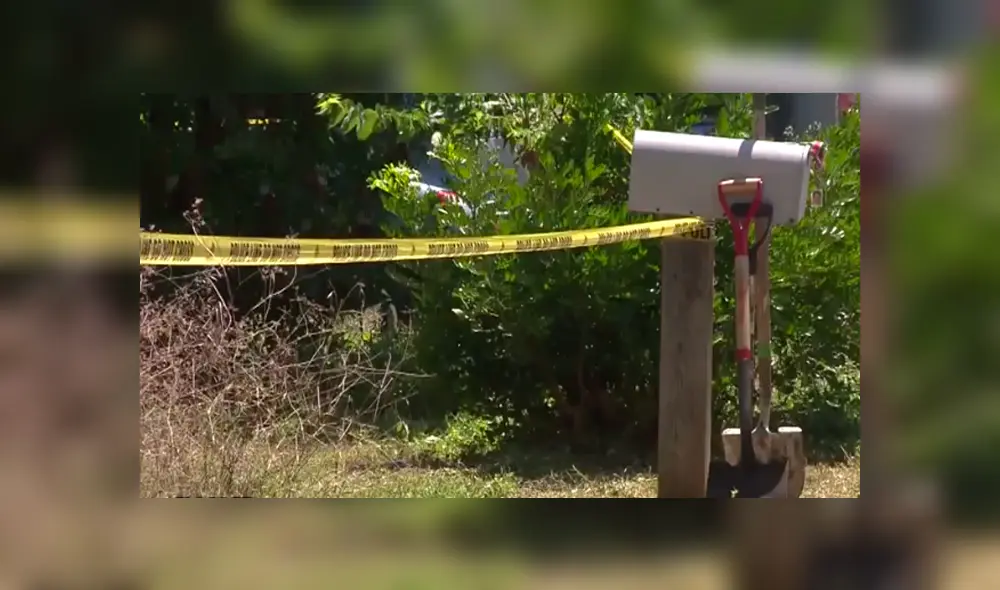 Una mujer dejó morir a su madre y convivió con su cuerpo por tres años