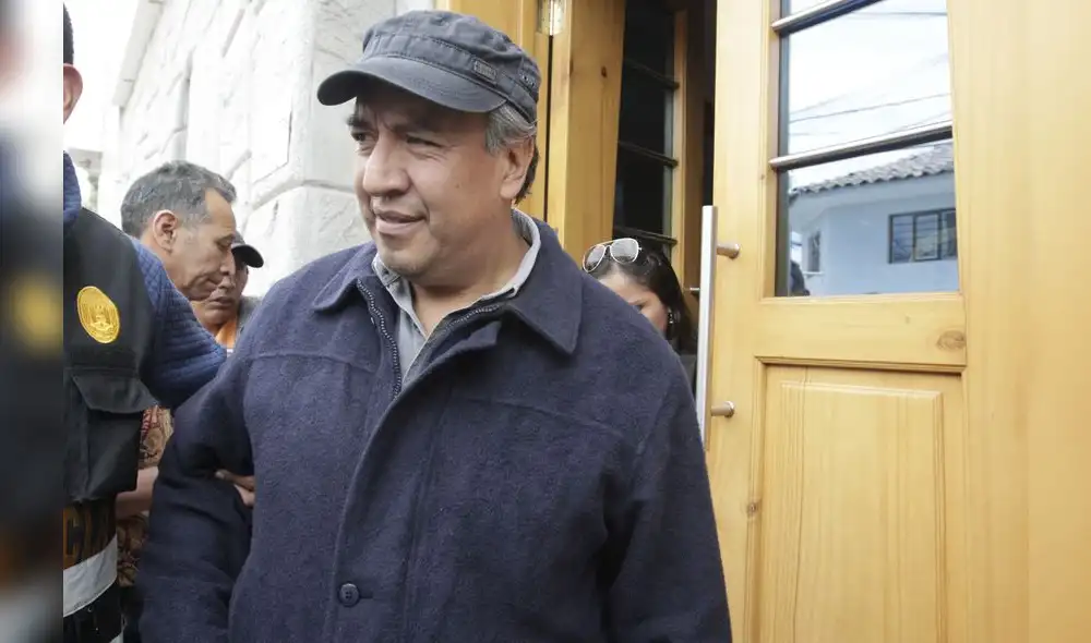 Jorge Acurio recibió soborno de un millón 250 mil dólares de Odebrecht Jorge Acurio recibió soborno de un millón 250 mil dólares de Odebrecht