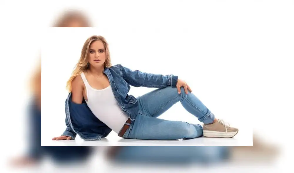 Sofía Jirau es una joven de Puerto Rico de 22 años de edad que, está cumpliendo uno de sus más grandes sueños, al desfilar en las pasarelas de la Semana de la Moda de Nueva York. Sofía Jirau es una joven de Puerto Rico de 22 años de edad que, está cumpliendo uno de sus más grandes sueños, al desfilar en las pasarelas de la Semana de la Moda de Nueva York.