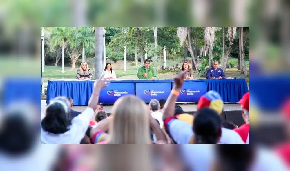 Nicolás Maduro en medio de la celebración del I aniversario de la Misión Venezuela Bella. Foto: difusión. Nicolás Maduro en medio de la celebración del I aniversario de la Misión Venezuela Bella. Foto: difusión.