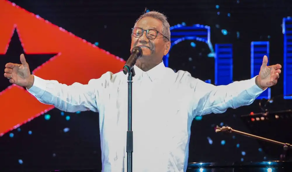 Armando Manzanero Cada vez me salen mejores canciones a pesar de mi edad