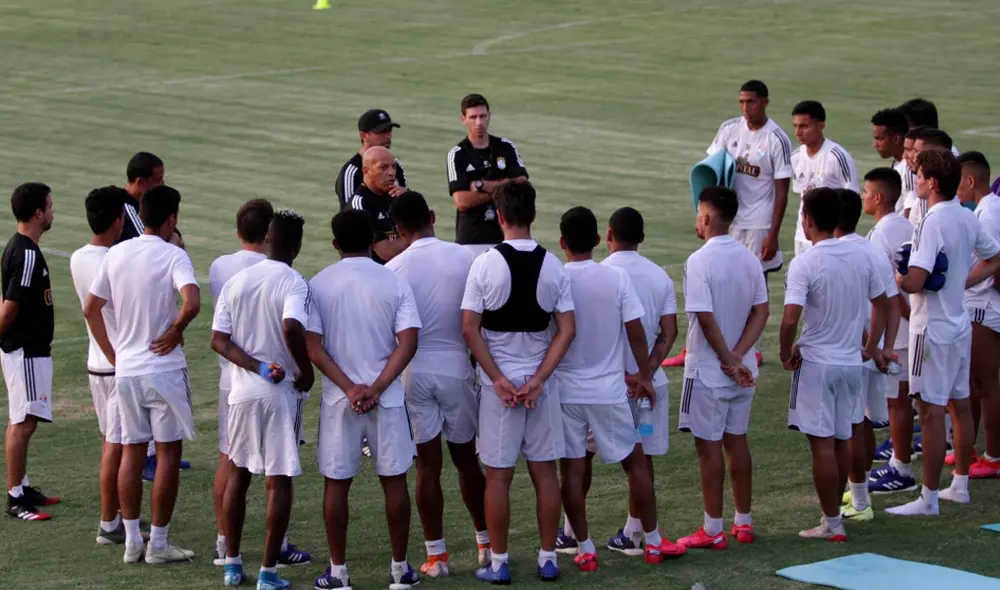 Plantel de Sporting Cristal. | Foto: GLR Plantel de Sporting Cristal. | Foto: GLR