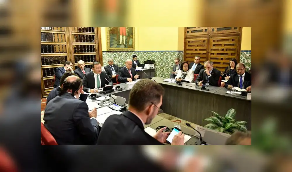 Grupo de Lima se reúne de emergencia en Perú para tomar acciones sobre crisis en Venezuela Grupo de Lima se reúne de emergencia en Perú para tomar acciones sobre crisis en Venezuela