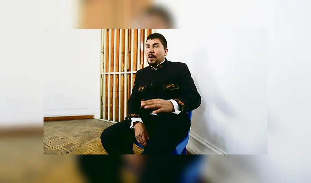 Arequipa: Esposa de Omar Candia confirma que sí la designó Elmer Cáceres Llica Arequipa: Esposa de Omar Candia confirma que sí la designó Elmer Cáceres Llica