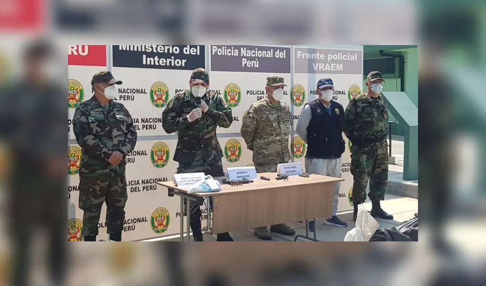 Se incautó 400 kilos de alcaloide de cocaína, armas de fuego, municiones, así como dos toneladas de acetonas, 50 kilos de ácido sulfámico, herramientas y utensilios para la producción de estupefacientes. (Foto: Frente Policial Vraem)