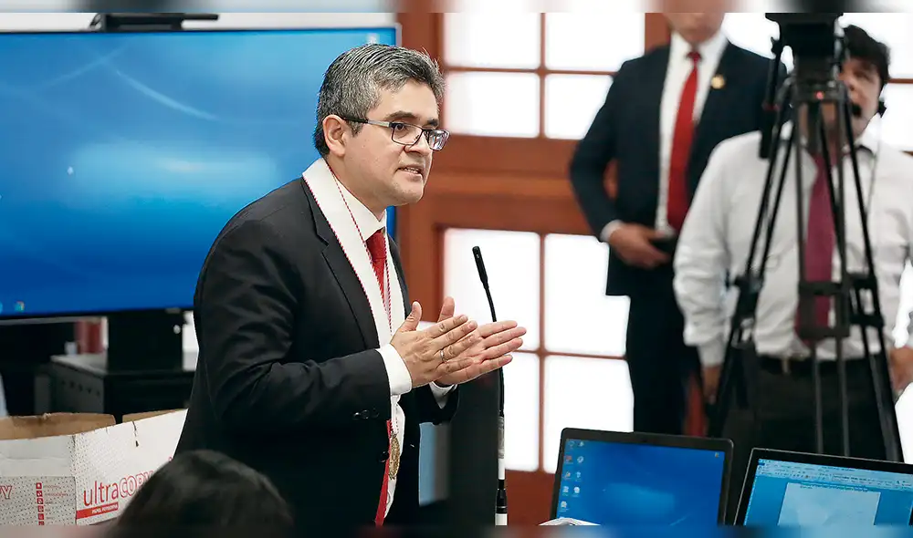 Fiscal José Domingo Pérez: Tuits de Loza provocan “agresiones a mi persona” [VIDEO] 