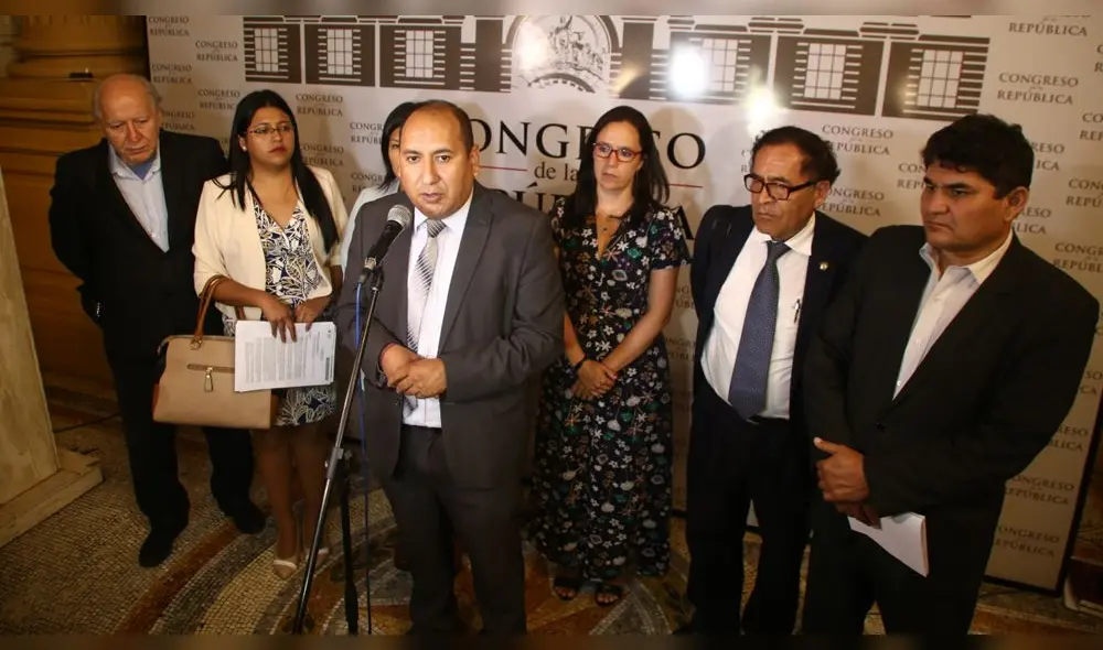 Bancada empleó su cuenta de Twitter para criticar al fujimorismo. Foto: La República. Bancada empleó su cuenta de Twitter para criticar al fujimorismo. Foto: La República.