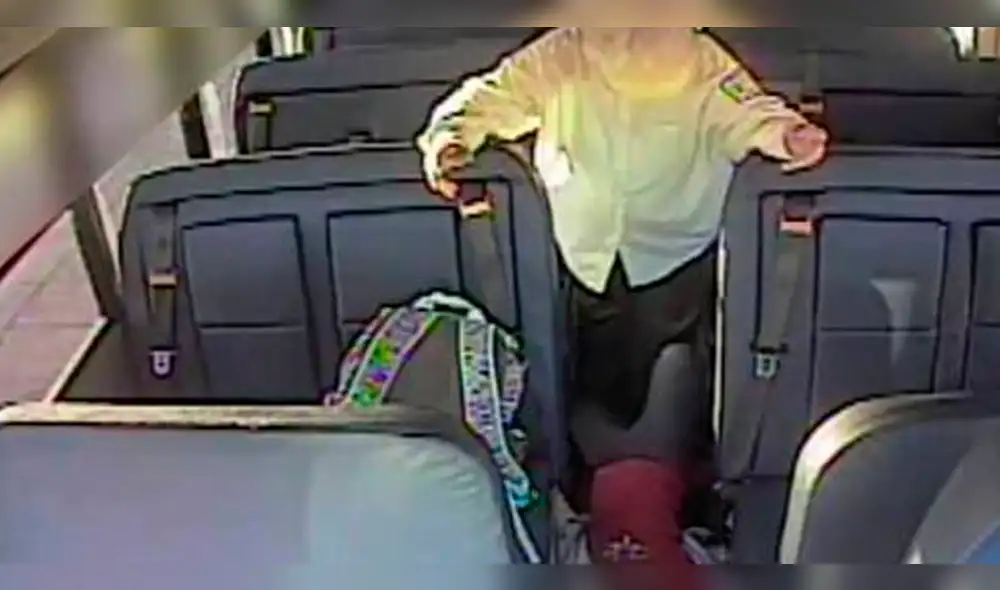 En YouTube exponen brutal maltrato de operadora de autobús contra niña autista [VIDEO]
