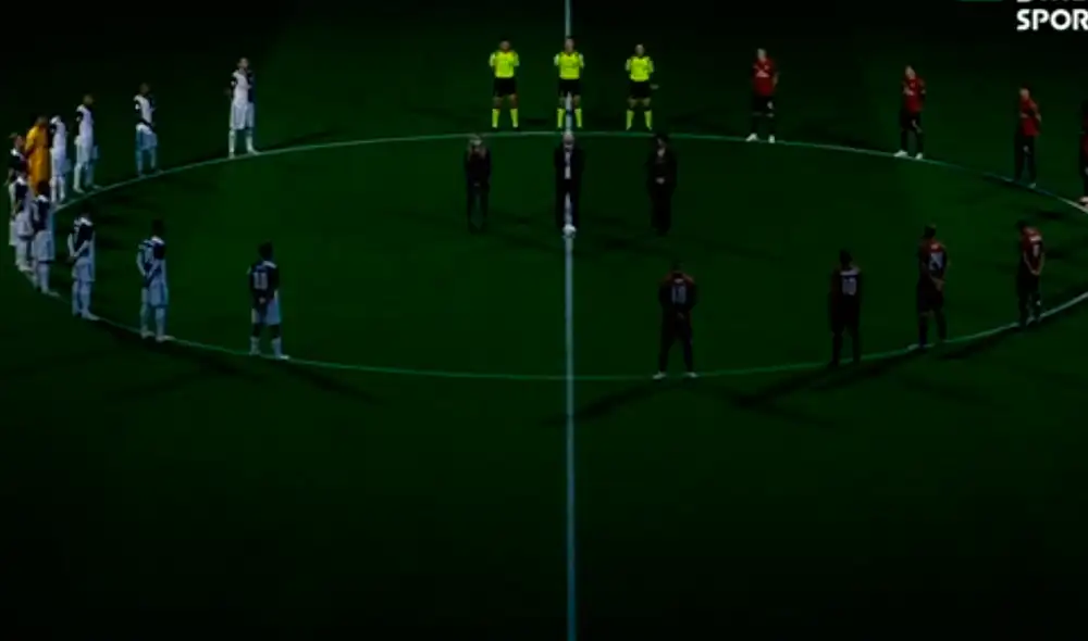 Juventus y Milan fueron los protagonistas del minuto de silencio en el regreso del fútbol italiano. (FOTO: DirecTV Sports). Juventus y Milan fueron los protagonistas del minuto de silencio en el regreso del fútbol italiano. (FOTO: DirecTV Sports).