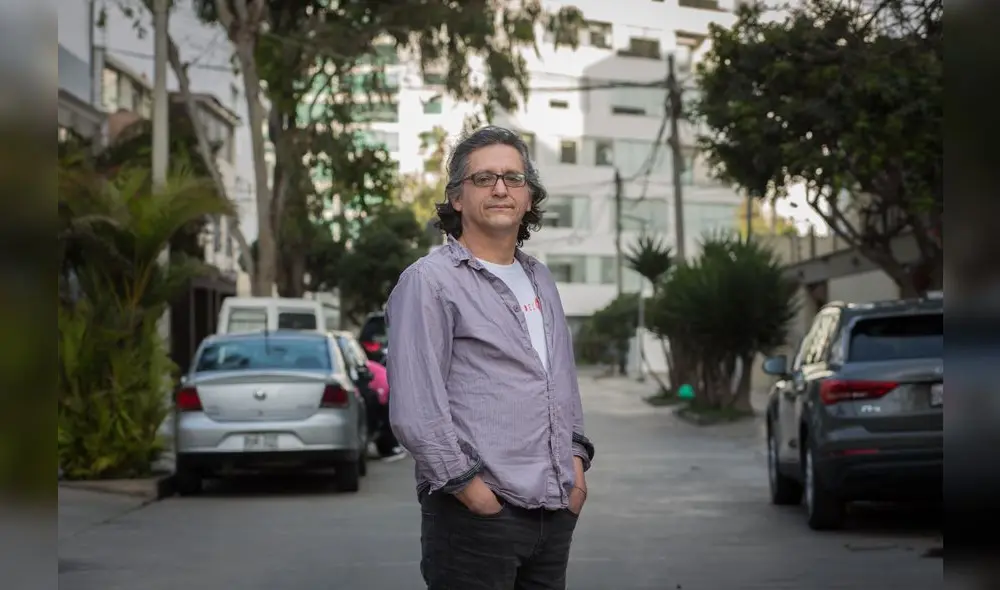 Actor, director, líder del Colectivo del Baro, Iza dice que el apoyo del Estado será crucial para remontar la crisis de la industria teatral. Foto: Antonio Melgarejo.