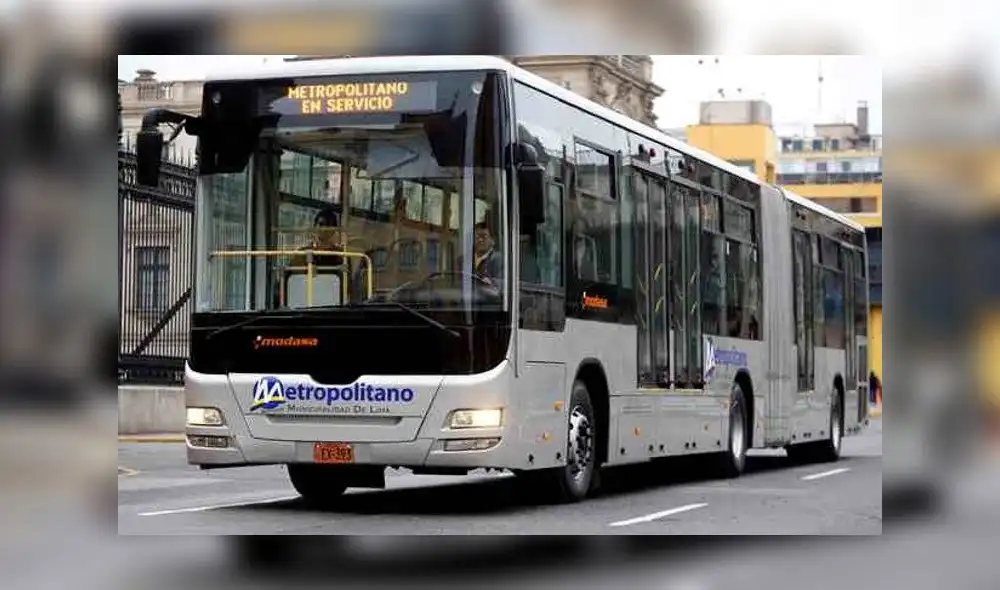 Pasajes del Metropolitano y Metro de Lima se pagarían a través del celular el próximo año Pasajes del Metropolitano y Metro de Lima se pagarían a través del celular el próximo año