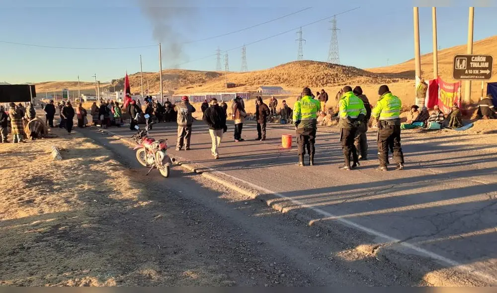bloqueo de panamericana contra proyecto tia maria bloqueo de panamericana contra proyecto tia maria