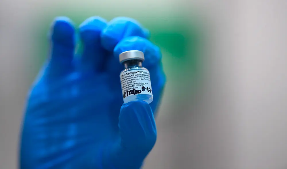 La vacuna Pfizer/BioNTech ya está en pleno uso en Reino Unido contra el coronavirus. Foto: EFE La vacuna Pfizer/BioNTech ya está en pleno uso en Reino Unido contra el coronavirus. Foto: EFE