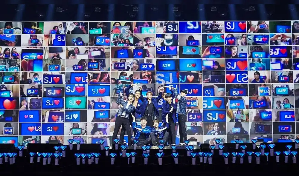 SUPER JUNIOR Beyond Live SUPER JUNIOR Beyond Live