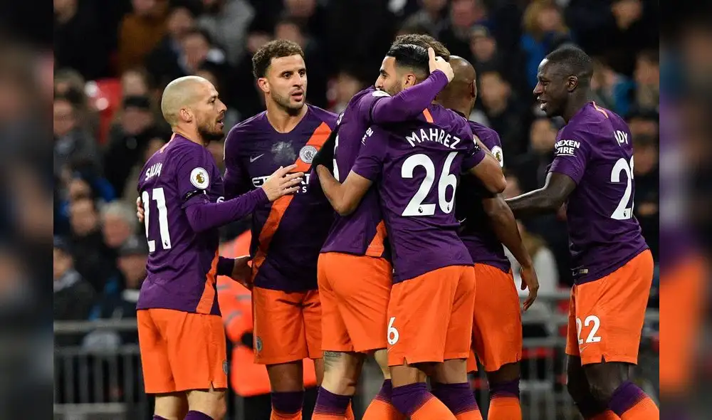 Manchester City volvió a la cima