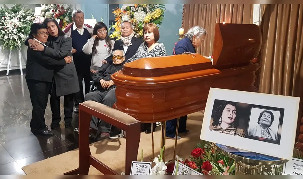 Carmencita Lara y el recital donde anunciaba que “cantaría por última vez” [VIDEO]
