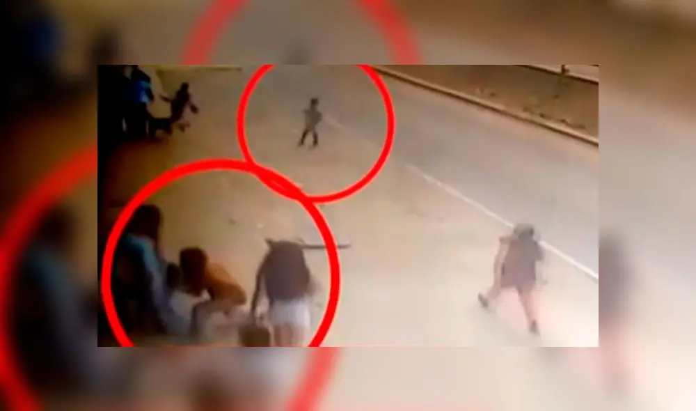 Mujer que se cayó mientras huía contó su testimonio sobre el incendio en Villa El Salvador. Créditos: Captura Latina. Mujer que se cayó mientras huía contó su testimonio sobre el incendio en Villa El Salvador. Créditos: Captura Latina.