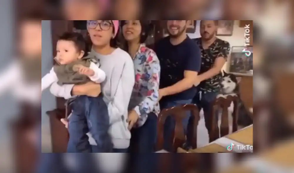 Video es viral en Facebook. Integrantes de una familia compartieron el gracioso momento que protagonizó su mascota cuando vio que ellos estaban bailando alrededor de una mesa. Video es viral en Facebook. Integrantes de una familia compartieron el gracioso momento que protagonizó su mascota cuando vio que ellos estaban bailando alrededor de una mesa.
