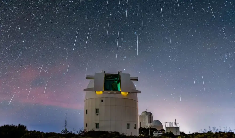 Composición de los meteoros gemínidas captados en Islas Canarias, España. Foto: Antonio Martin-Carrillo/ Sky & Telescope