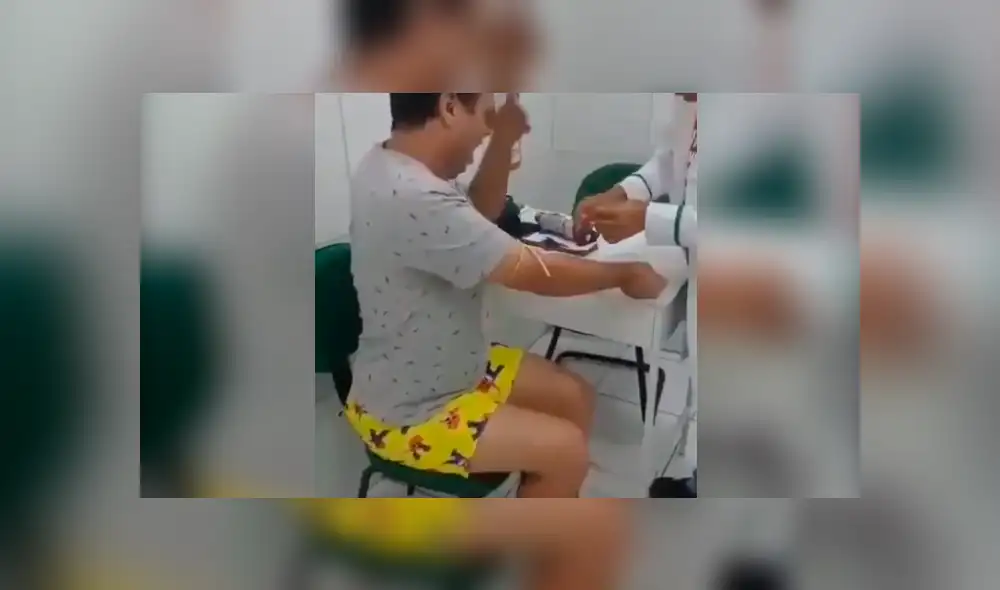 Facebook viral: Chico lanza exagerados gritos por inyección y pareja pasa la peor vergüenza [VIDEO]