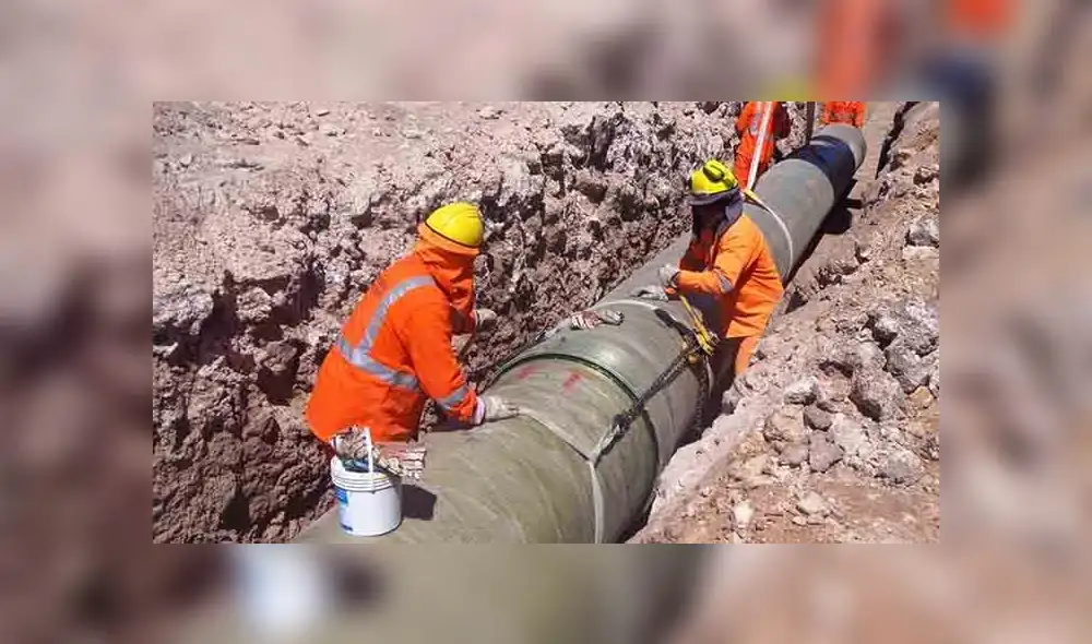 Gobernador de Moquegua culpa a Martín Vizcarra y Obrainsa por fallas en tuberías a Lomas de Ilo