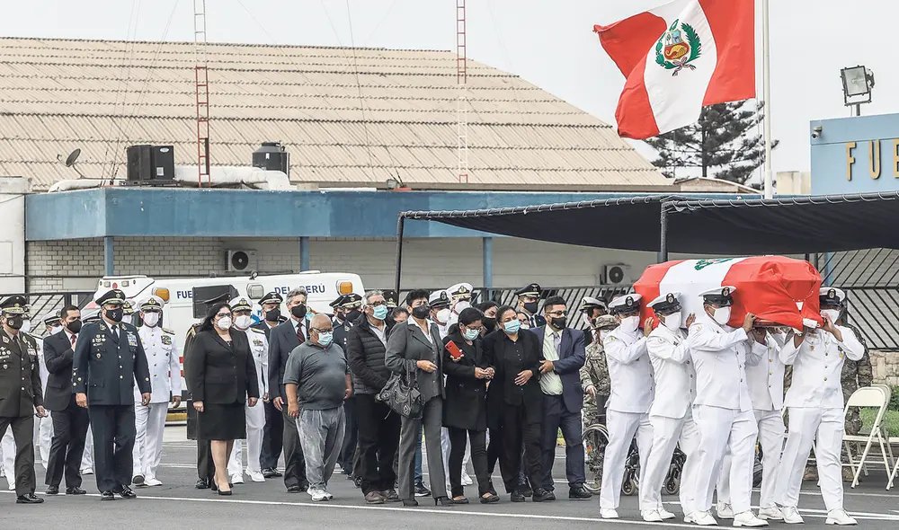 Los integrantes de nuestras FF. AA. realizaban operaciones de control fluvial, en tres embarcaciones tipo Hovercraft, cuando fueron atacados por miembros de la organización criminal de los Quispe Palomino. Foto: Aldair Mejía/La República