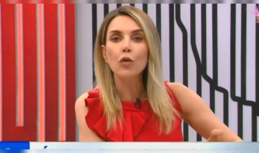 La periodista reapareció en el noticiero de ATV con la misma picardía que la caracteriza.