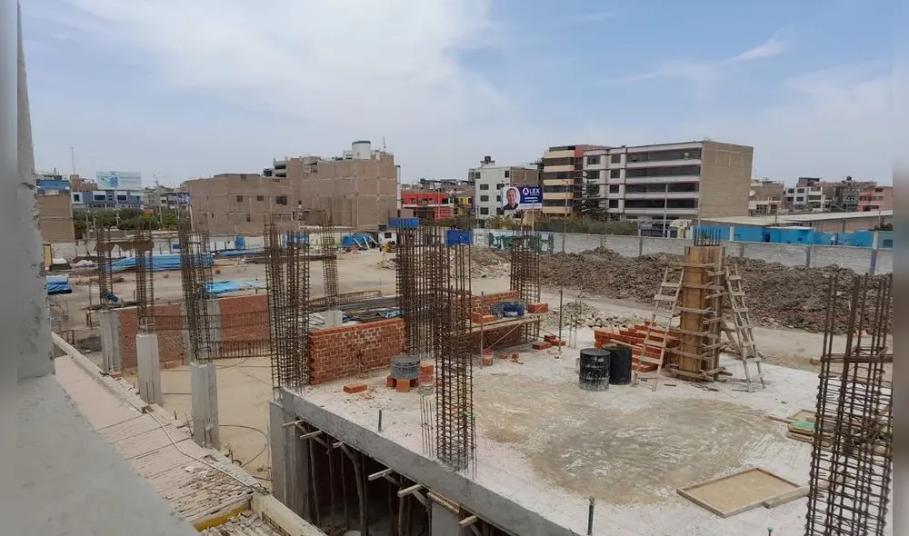 Obra de construcción de colegio se encuentra abandonada. Foto: La República.