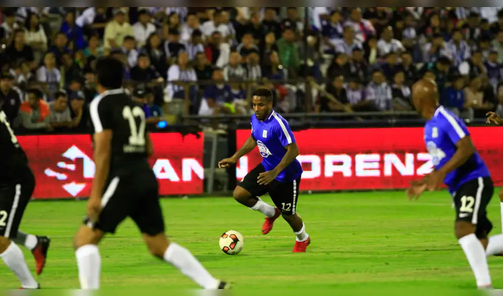 Alianza Lima festejó el día ‘Día del Hincha Blanquiazul’