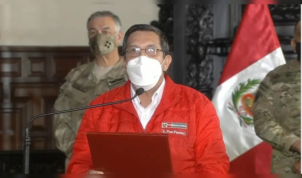 El ministro de Defensa exigió nuevamente respeto a la institucionalidad de las Fuerzas Armadas. Foto: PCM.