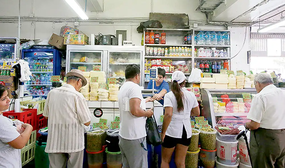 Demanda popular. Familias esperan una reactivación de la economía y de los ingresos. (Foto: Andina) Demanda popular. Familias esperan una reactivación de la economía y de los ingresos. (Foto: Andina)