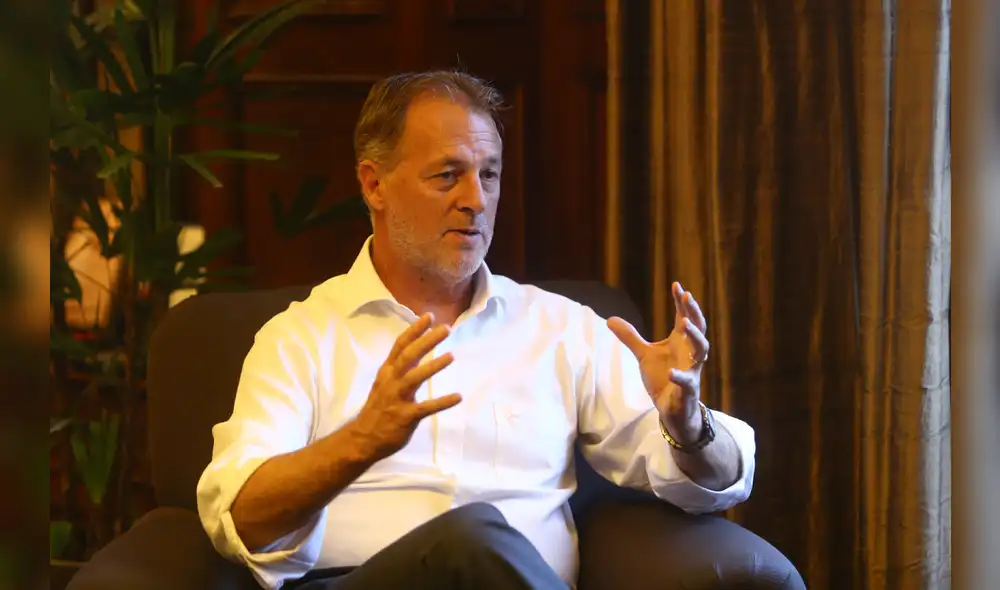 Muñoz considera que actual crisis política es "caldo de cultivo" para radicales [VIDEO]