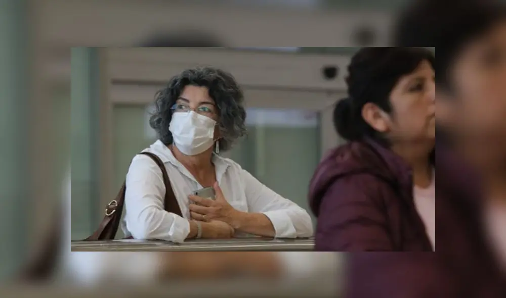 Pasajeros que lleguen de países señalados por el gobierno deberán permanecer en aislamiento domiciliario por 14 días. (Foto: Jorge Cerdán) Pasajeros que lleguen de países señalados por el gobierno deberán permanecer en aislamiento domiciliario por 14 días. (Foto: Jorge Cerdán)