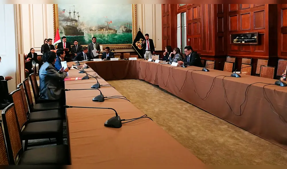 Por falta de congresistas, se suspende sesión en Subcomisión de Acusaciones Por falta de congresistas, se suspende sesión en Subcomisión de Acusaciones