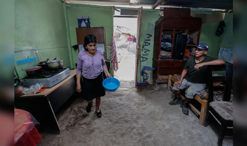 08-04-2020 ANTONIO MELGAREJO
CASO MADRE DE NIÑO CON AUTISMO
IRMA NEYRA CASTRO
EXTREMA POBREZA
CASA FLOR DE AMANCAES
VIOLENCIA FAMILIAR
CUARENTENA
ESTADO DE EMERGENCIA POR CORONAVIRUS COVID19
LABORES DE CASA
AMAS DE CASA
CRISIS POR ESTADO DE EMERGENCIA
POBREZA EXTREMA 08-04-2020 ANTONIO MELGAREJO
CASO MADRE DE NIÑO CON AUTISMO
IRMA NEYRA CASTRO
EXTREMA POBREZA
CASA FLOR DE AMANCAES
VIOLENCIA FAMILIAR
CUARENTENA
ESTADO DE EMERGENCIA POR CORONAVIRUS COVID19
LABORES DE CASA
AMAS DE CASA
CRISIS POR ESTADO DE EMERGENCIA
POBREZA EXTREMA