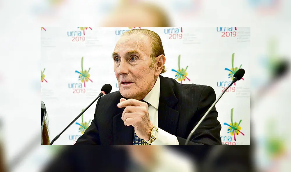 Iván Dibós desmiente versión del COP